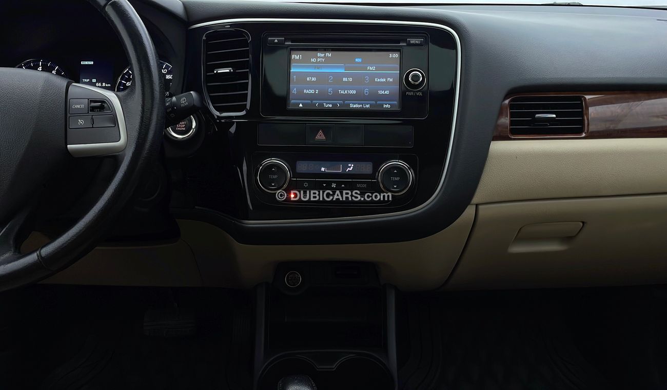 Mitsubishi Outlander GLX HIGHLINE 3 | Under Warranty | Inspected on 150+ parameters