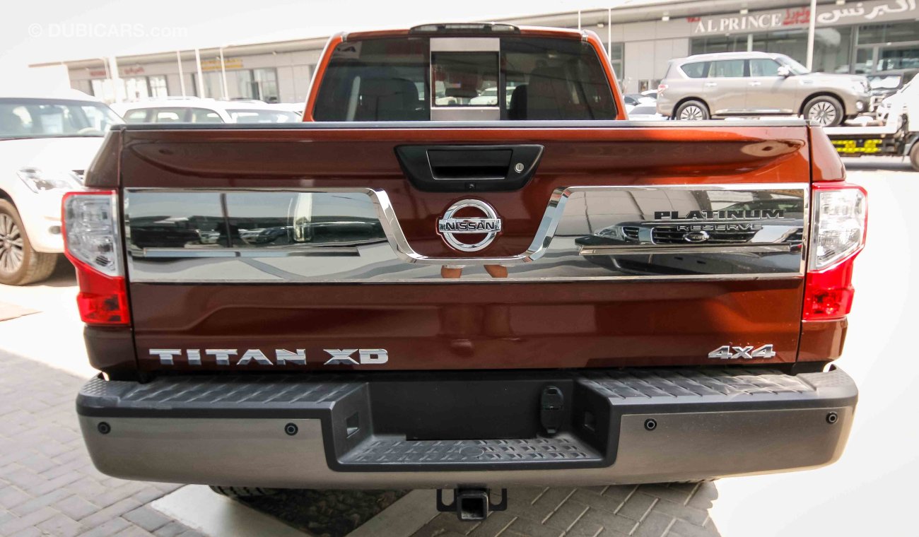 Nissan Titan XD Platinum Reserve 4x4