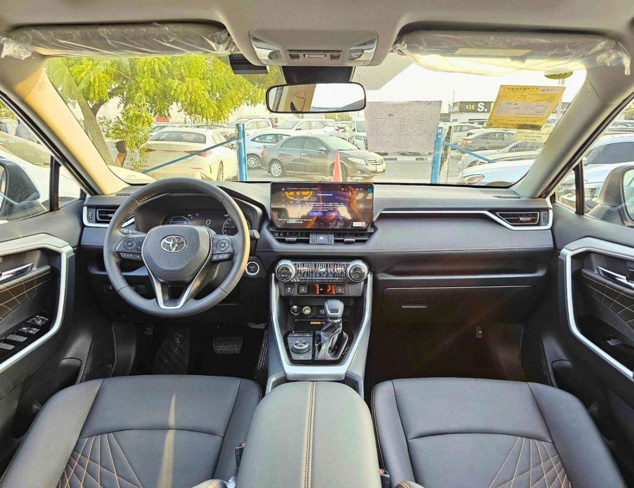 تويوتا راف ٤ HYBRID ELITE PLUS E-CVT/ 2.5L V4 4WD / PANORAMIC ROOF / POWER SEATS (CODE # RHEP4)