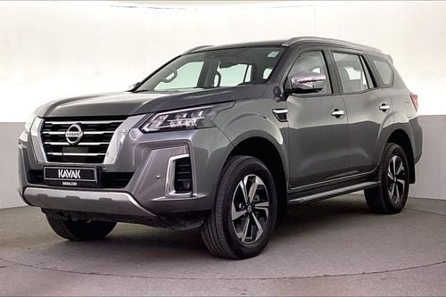 Nissan XTerra Platinum | Guaranteed Warranty | 0 Down Payment