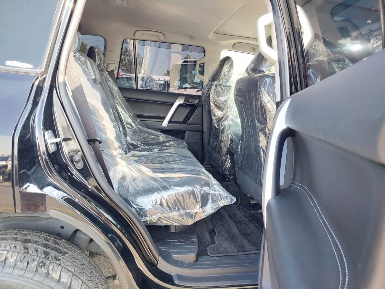 Toyota Land Cruiser TOYOTA LAND CRUISER PRADO SUV RHD 2023 MODEL 2.7 L PETROL AUTOMATIC(PM66034)