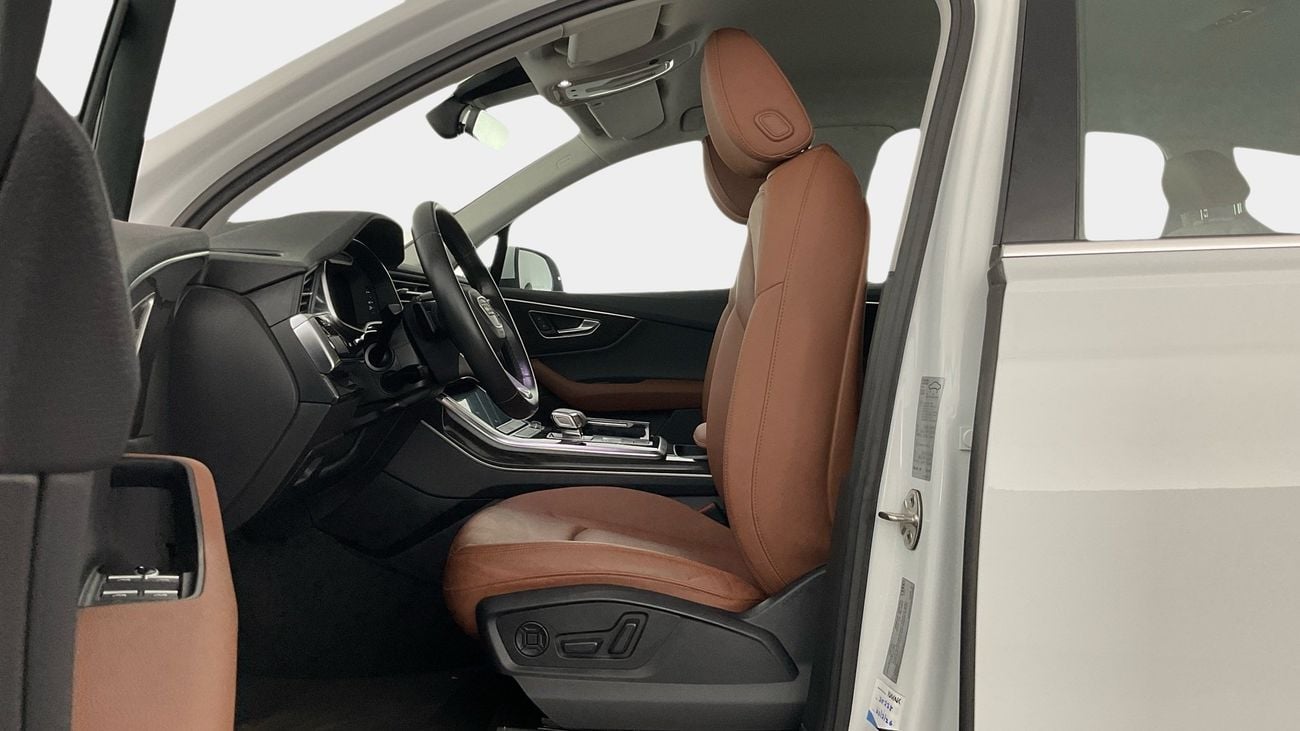 أودي Q7 55 TFSI quattro S-Line | upto AED 20,000 Ramadan Discount | شامل الضمان | 0 ﺪﻔﻋﺓ ﺃﻮﻟﻯ