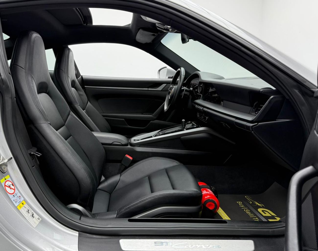 Porsche 911 2022 Porsche 911 Carrera, 2026 Porsche Warranty, Full Porsche Service History, Very Low Km, GCC