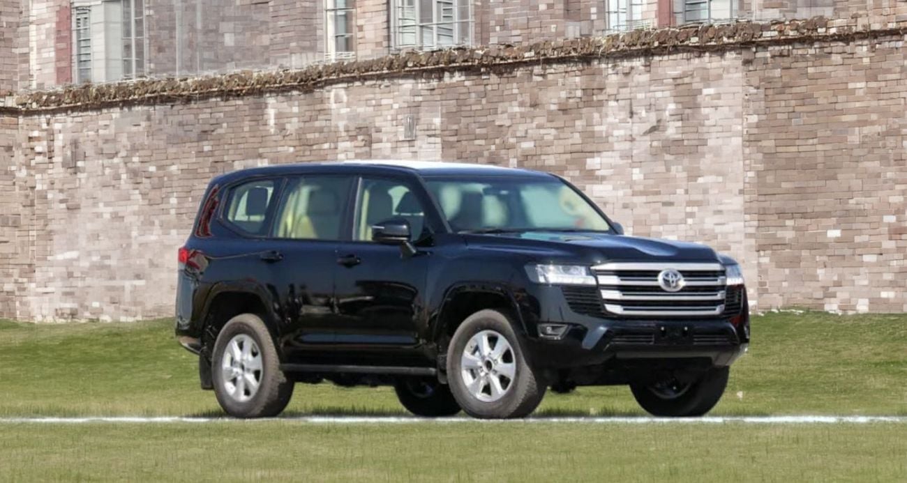 Toyota Land Cruiser 2026 Toyota Land Cruiser LC300 GXR 7-Seater (Without Sunroof) 3.5L V6 Twin Turbo Petrol A/T 4WD Expo