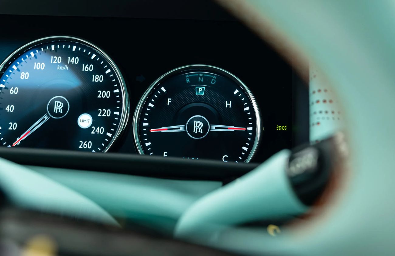 Rolls-Royce Cullinan 6.75L V12 Twin-Turbocharged Engine