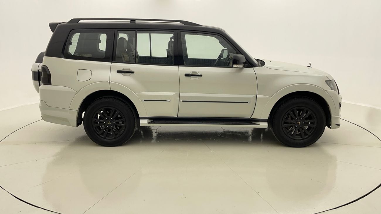 Mitsubishi Pajero GLS H/L SIGNATURE EDITION 3.8 | Zero Down Payment | Home Test Drive