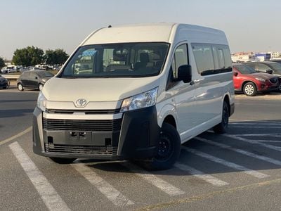 Toyota Hiace DLS -High Roof Commuter 2.8L A/T