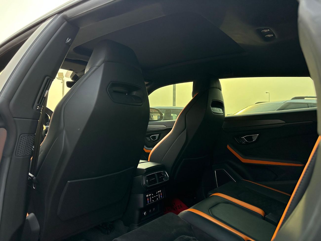 لامبورغيني اوروس Capsule