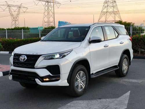 تويوتا فورتونر 2026 Toyota Fortuner SR5 7-Seater 2.7L 4-Cyl Petrol A/T 4x4 Only For Export