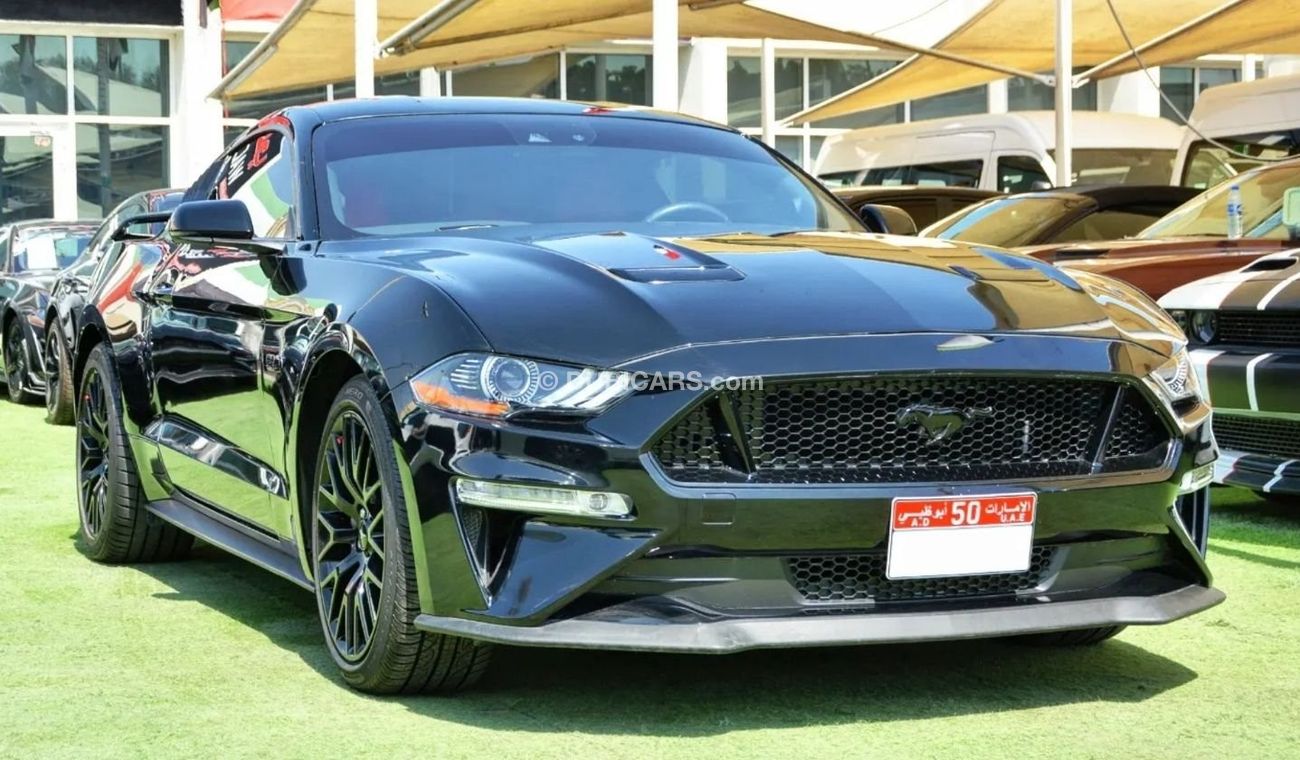 Ford Mustang $*DIGITAL CLUSTER*$ Premium FullOption GT V8 2021/Active Exhaust/Very Low Miles/Excellent Condition