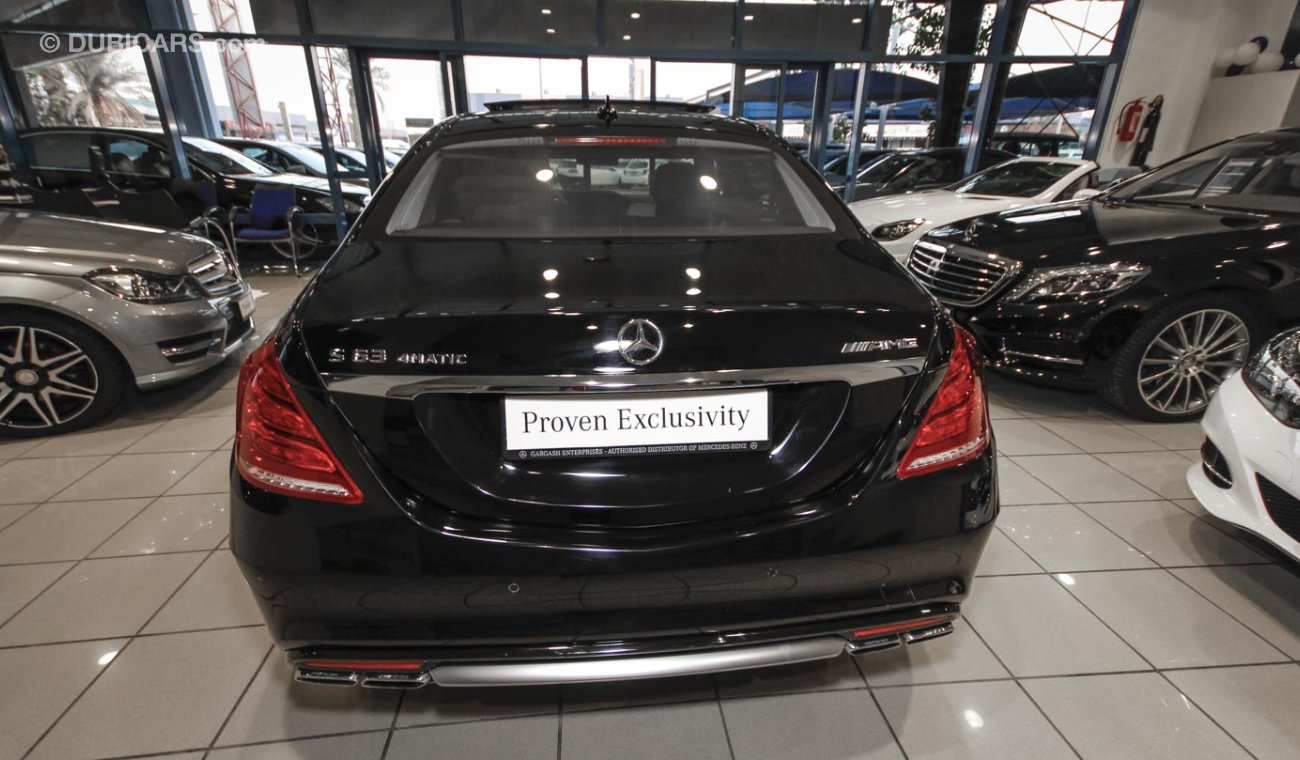 Mercedes-Benz S 63 AMG