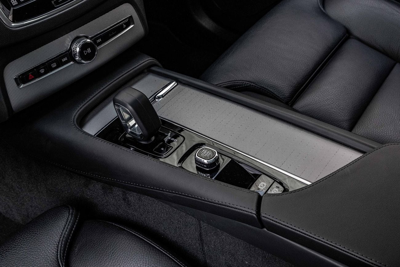 Volvo XC90 XC90 B5 Plus Bright AWD | 2,840 P.M | 0% Downpayment | Agency Warranty!