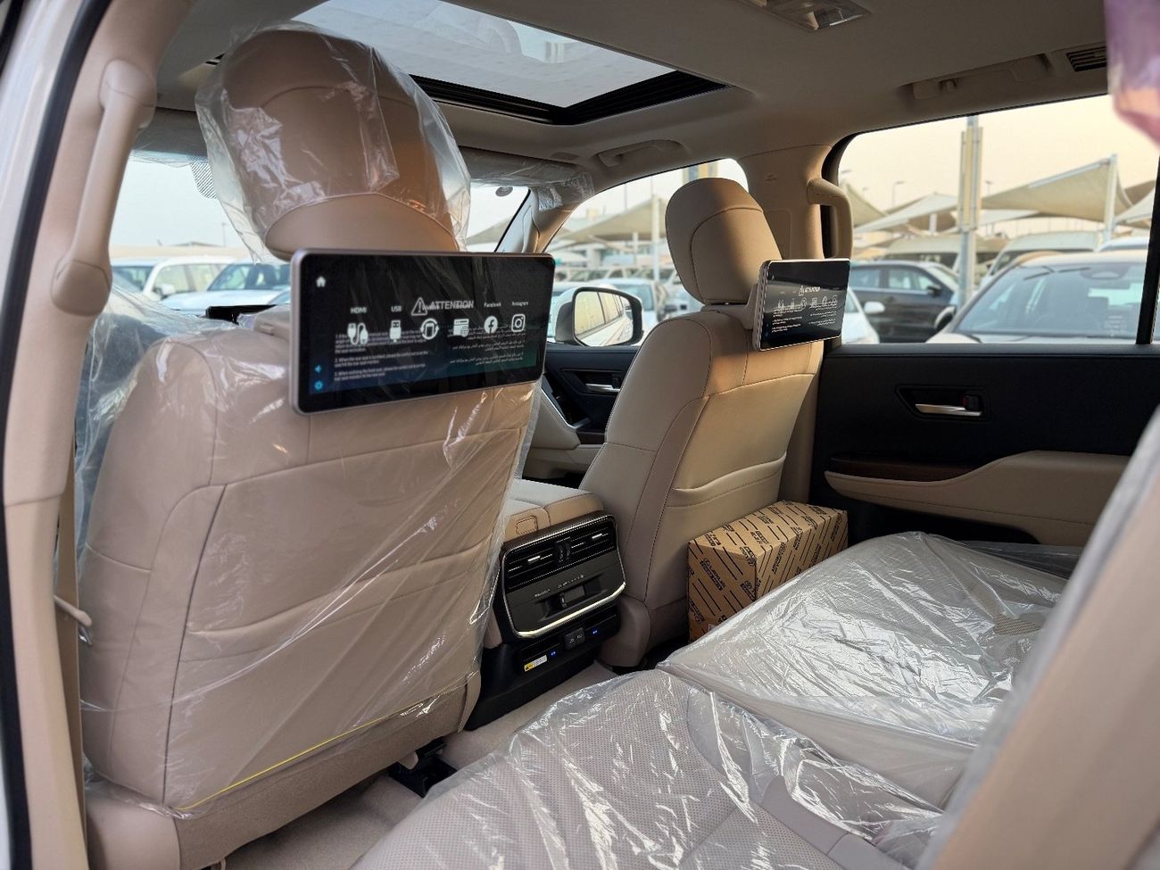 تويوتا لاند كروزر GXR 3.3 TT || Diesel || Black interior