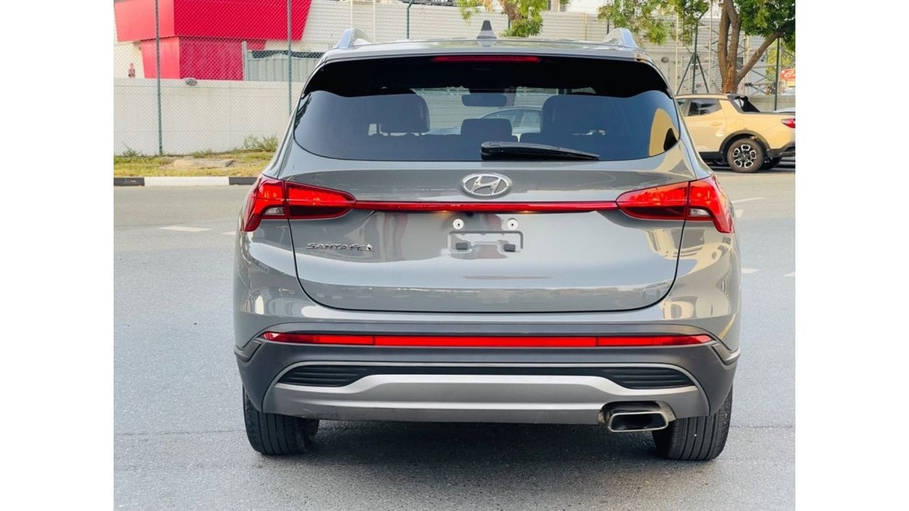 Hyundai Santa Fe 2023 SANTAFE LOW MILE full option