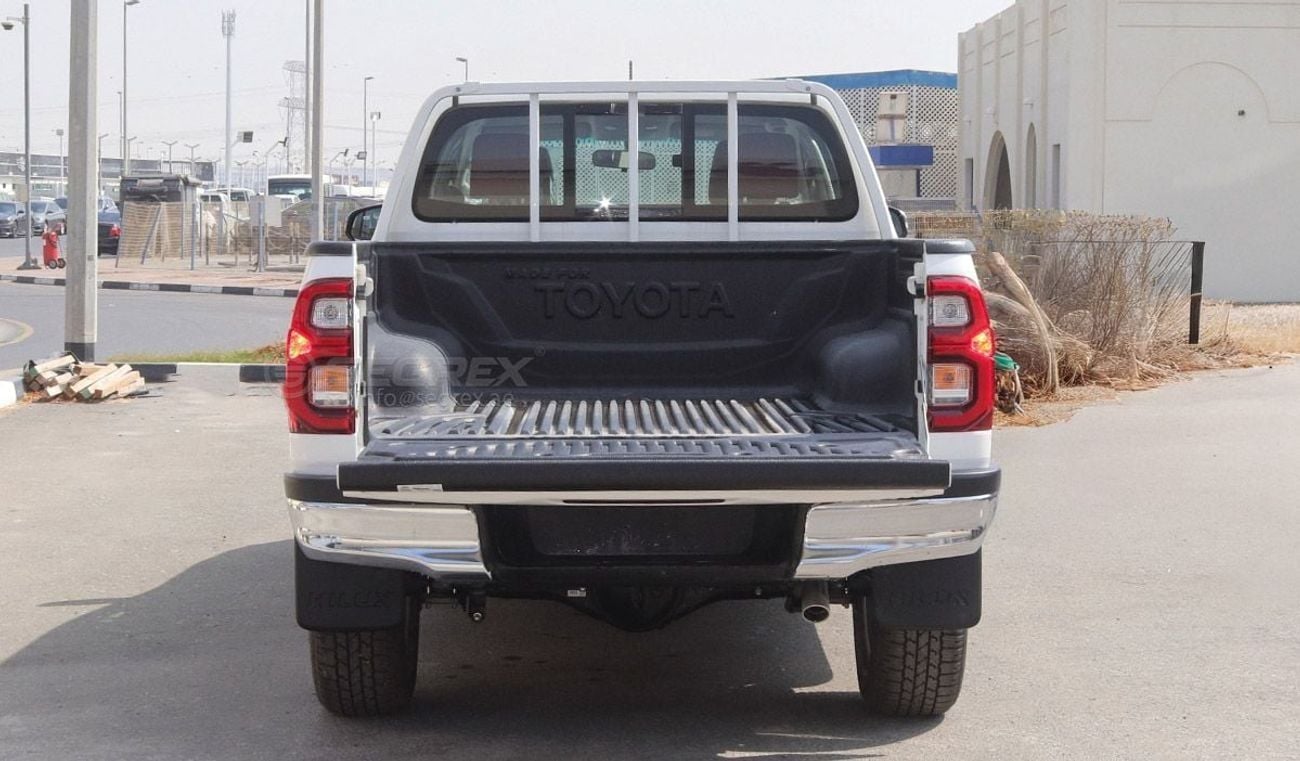 تويوتا هيلوكس DC | 2.7L Petrol 4WD Manual | Brand New | 2026 Model | Only for Export