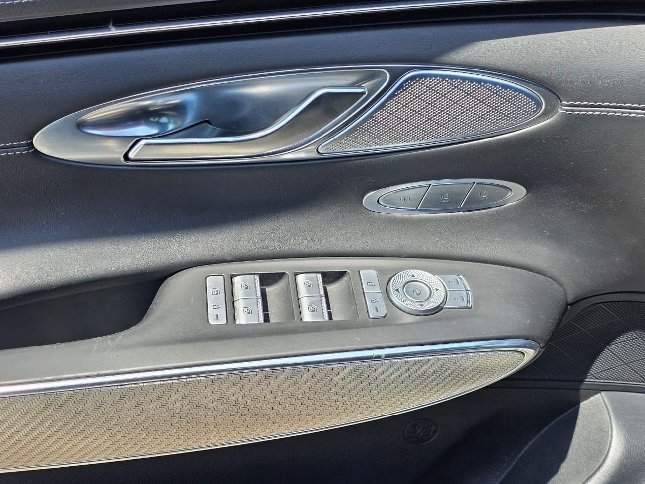 Genesis GV70 Prestige Plus 2.5L AWD