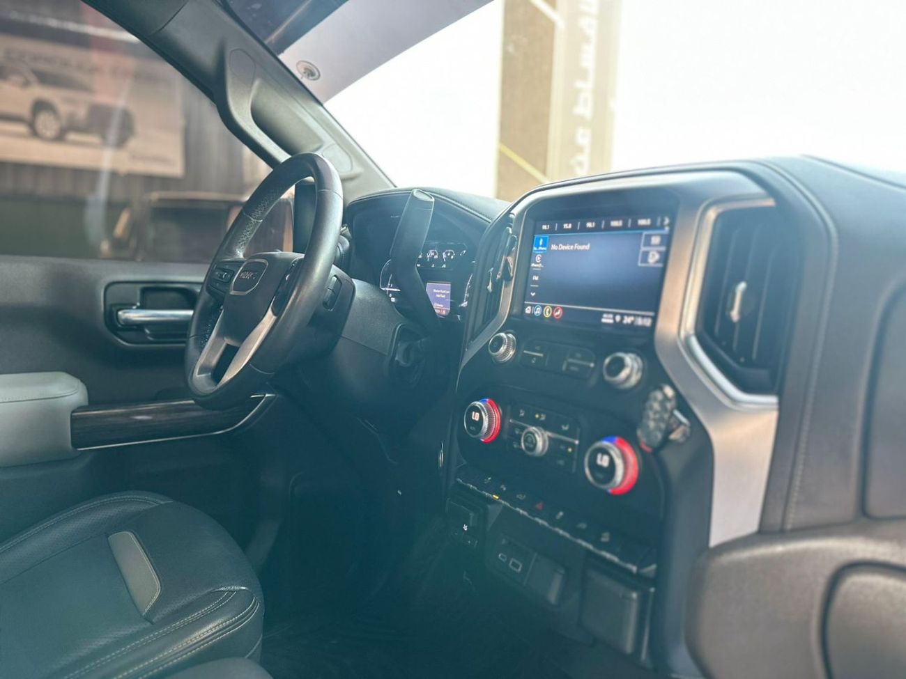 GMC Sierra 2.7T SLE Crew Cab (FWD)