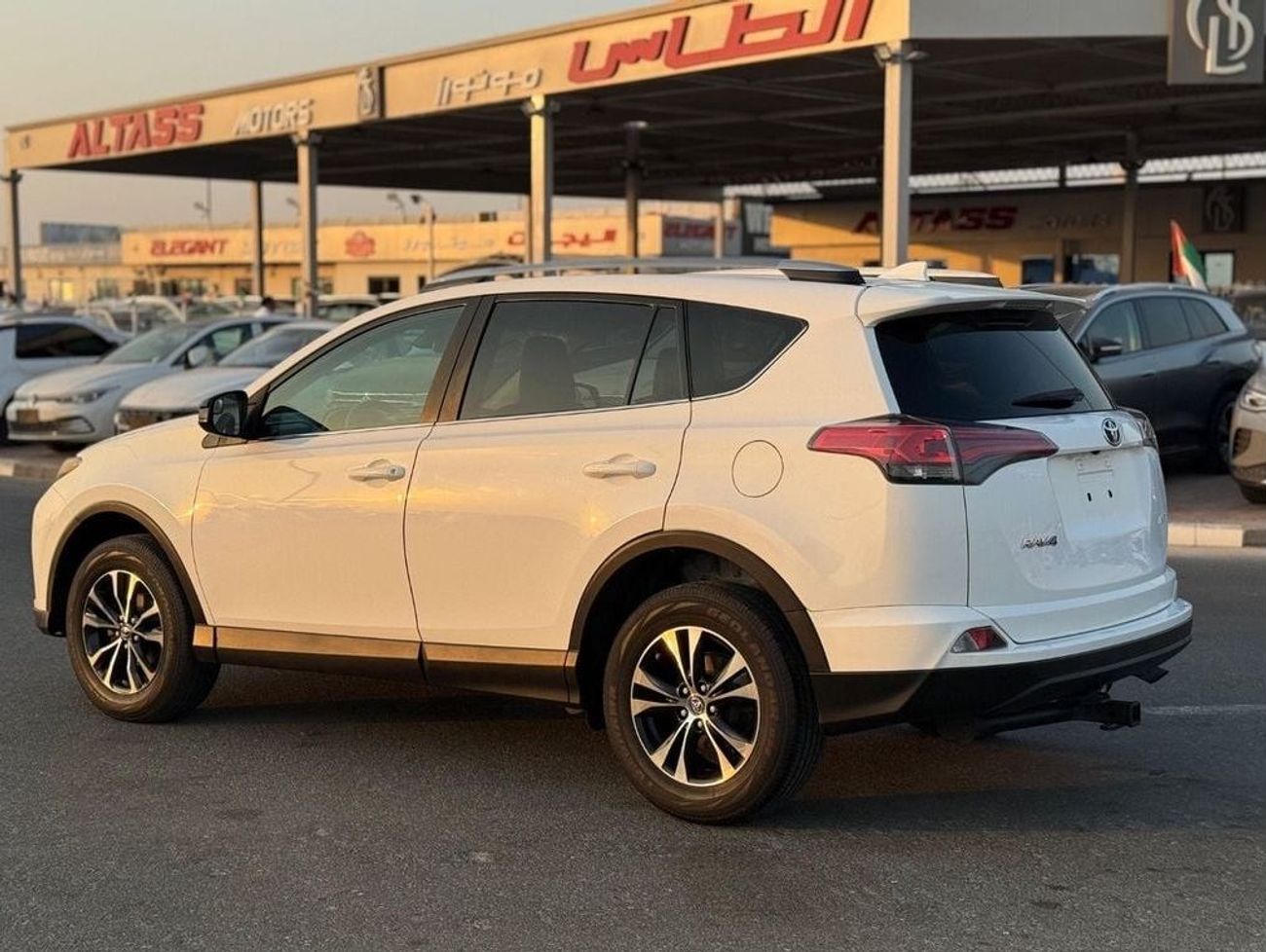 Toyota RAV4 TOYOTA RAV4