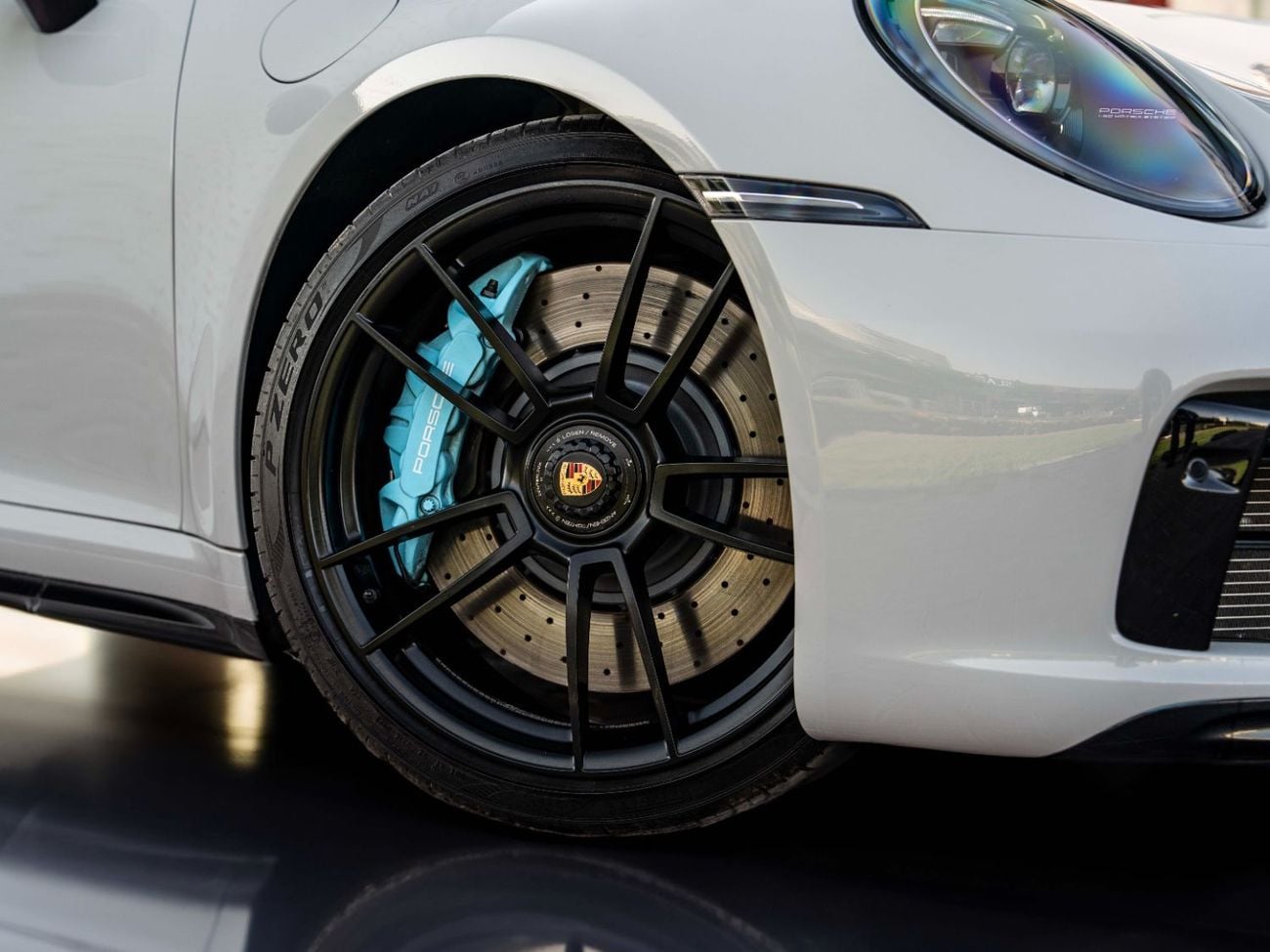 بورش 911 CARRERA GTS