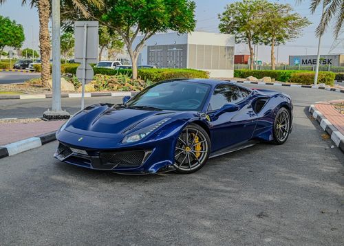 Ferrari 488 Ferrari Pista - GCC - 4,500 Only !! - Full Carbon Fiber
