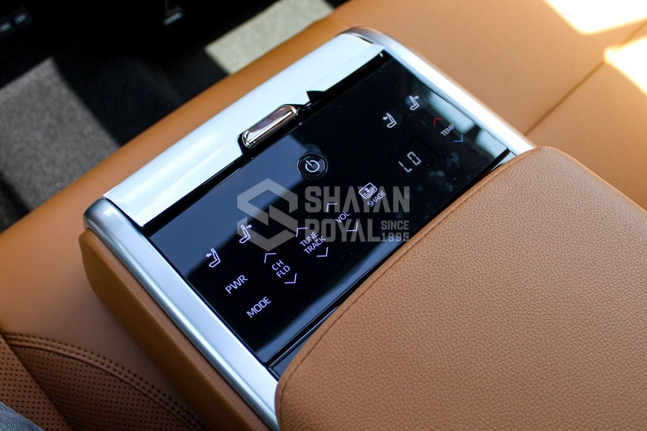 Toyota Camry LUMIERE 2.5L HYBRID AT FWD AT 2026MY