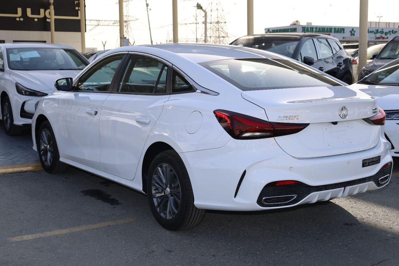 أم جي 5 MG5 1.5L LUXURY MODEL 2026