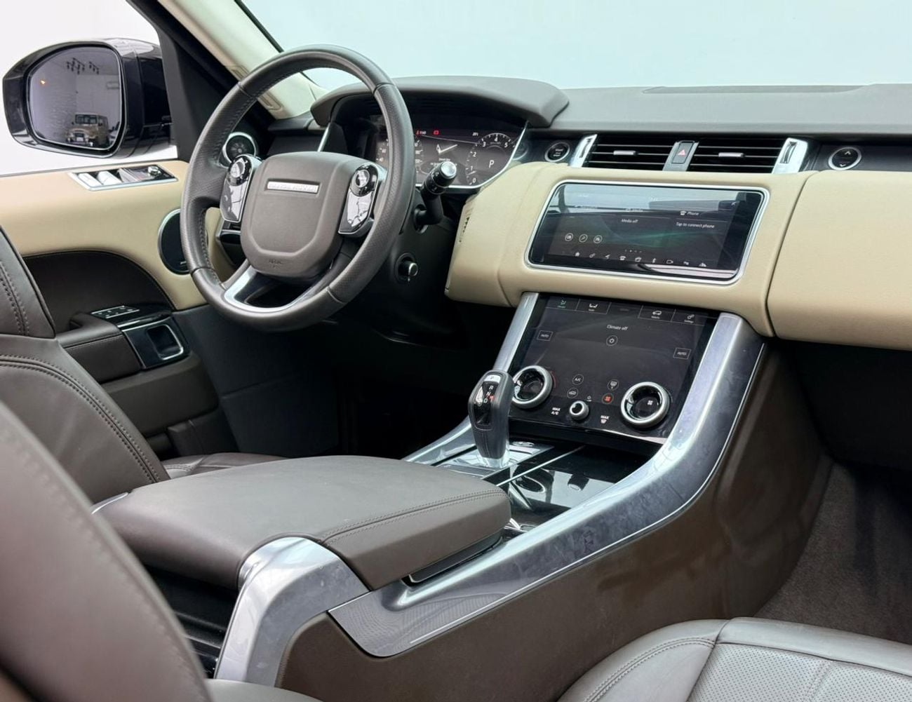 لاند روفر رينج روفر سبورت 2022 Range Rover Sport Black Edition, 2026 RR Warranty + Service Pack, Full RR Service History, GCC