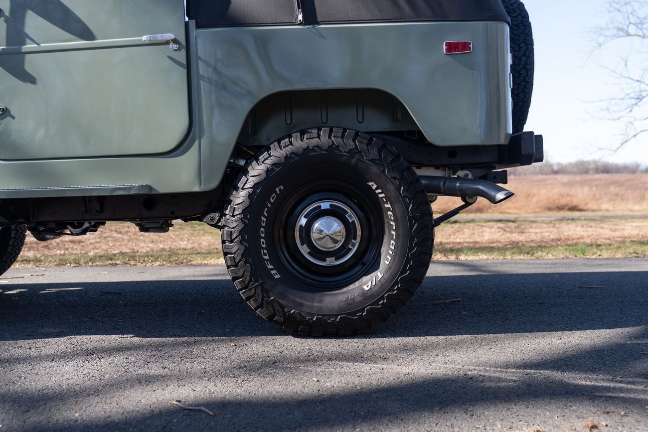 Toyota FJ Cruiser LS3 Swap, 5 Speed Manual, Restomod