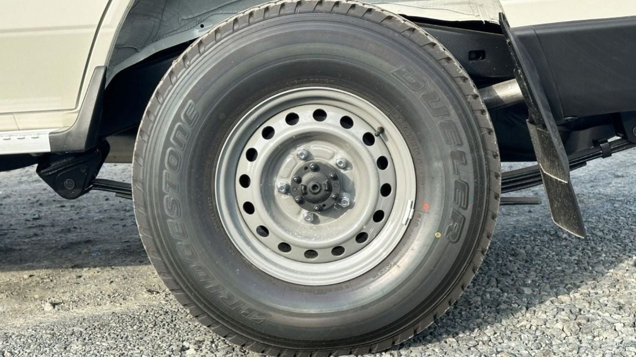 Toyota Land Cruiser 70 Land Cruiser Hard Top 4.2 diesel 5 doors MY2024