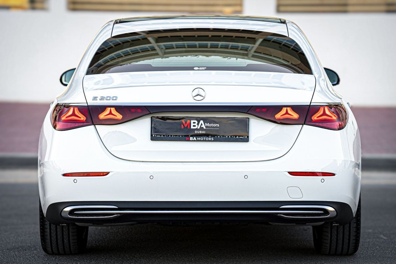 Mercedes-Benz E200 2.0L