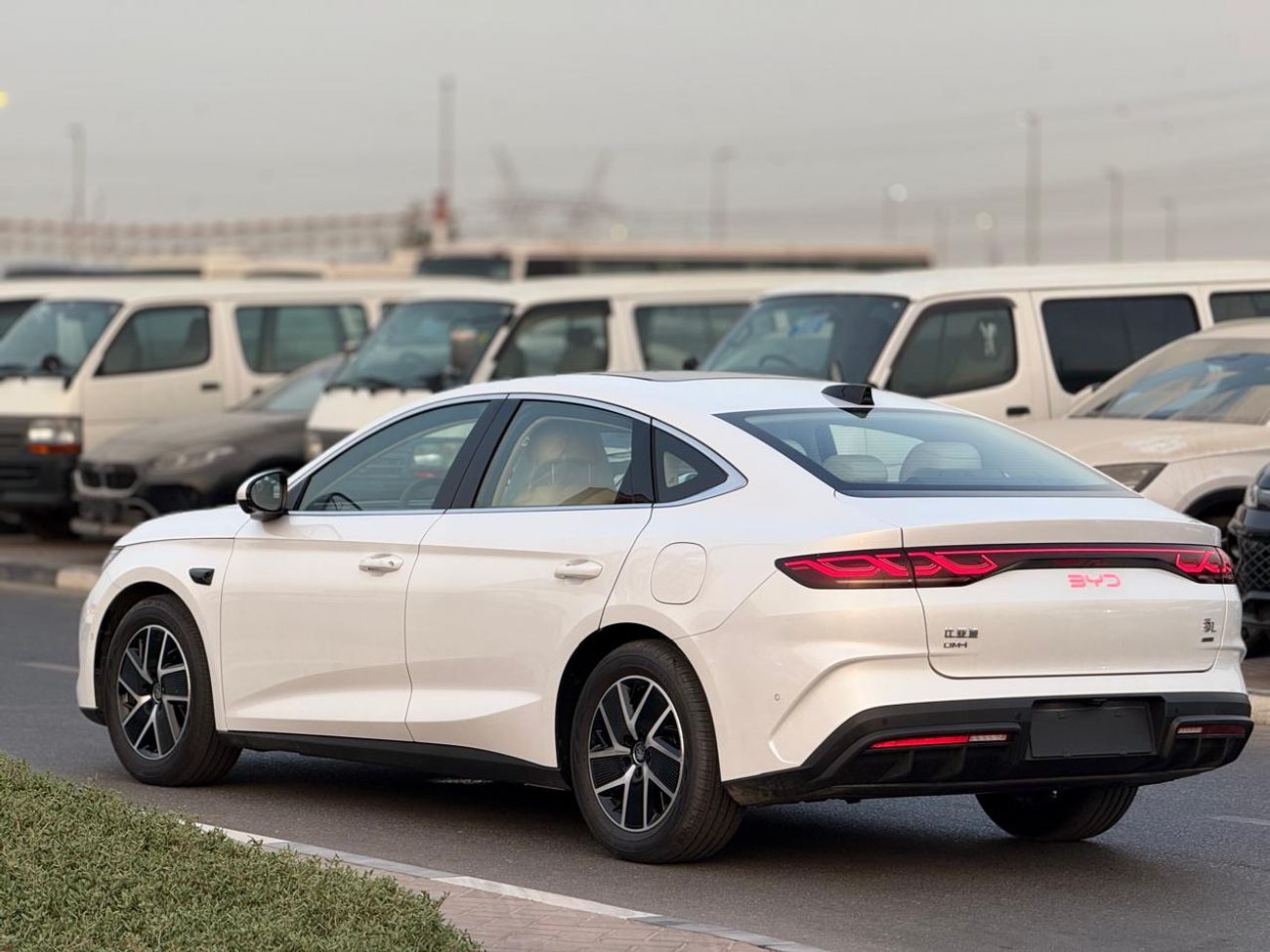 بي واي دي كين ال دي ام-اي DM-i 80 KM