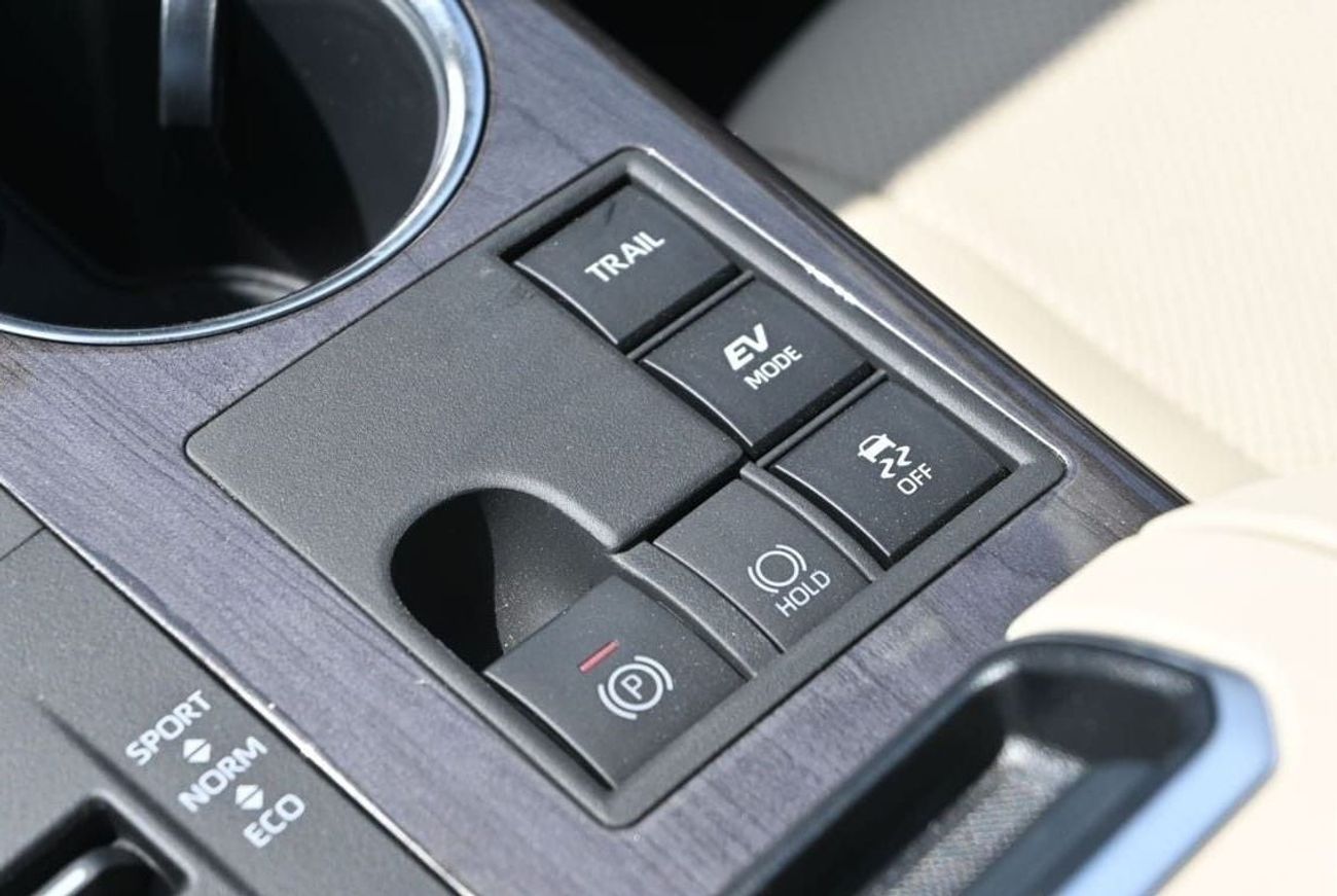 Toyota Highlander Toyota Highlander 2.5L LIMITED HEV 4x4 Hybrid Model 2024, Color Silver (Export Price)