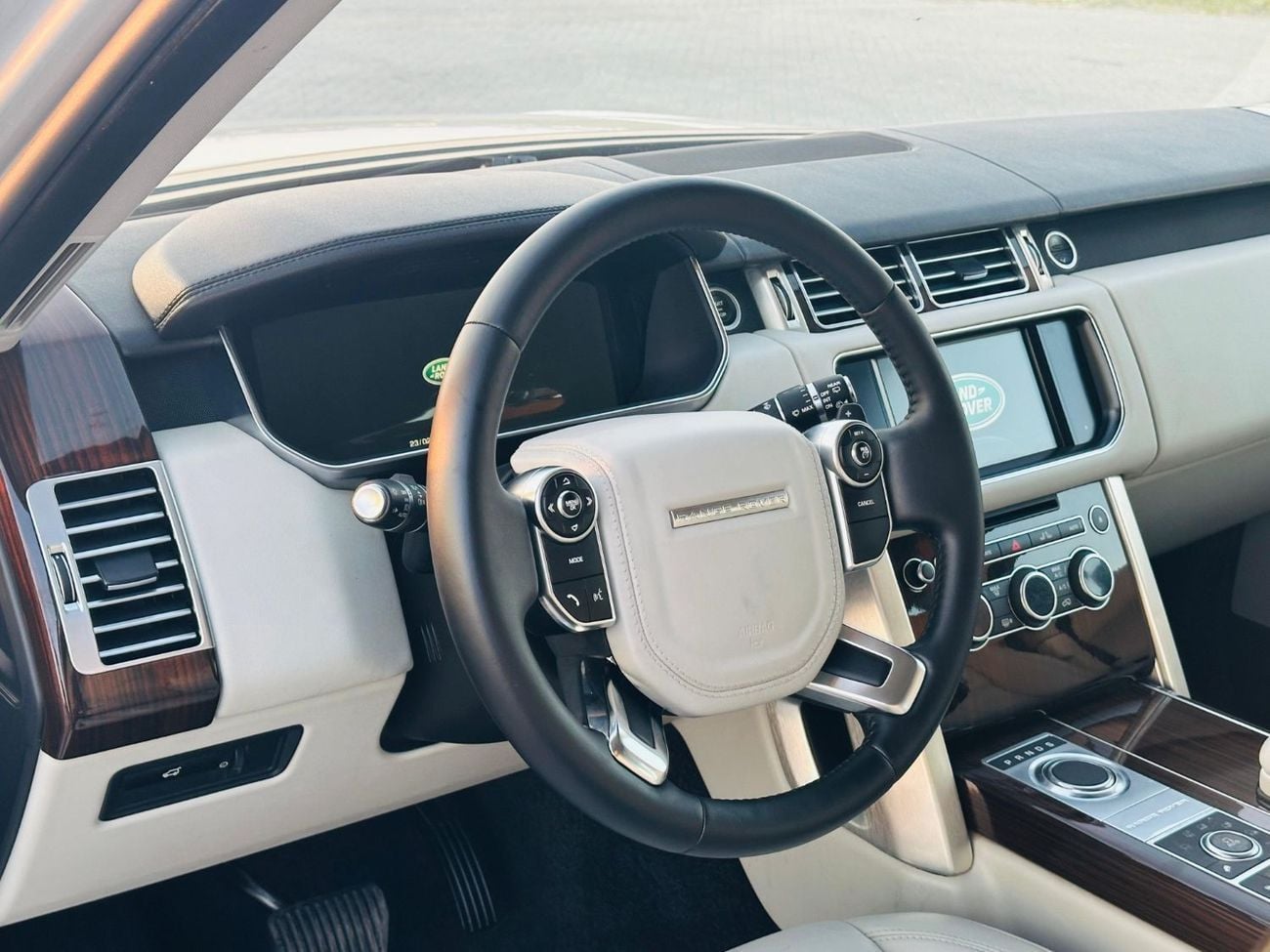 Land Rover Range Rover Vogue SE 5.0L