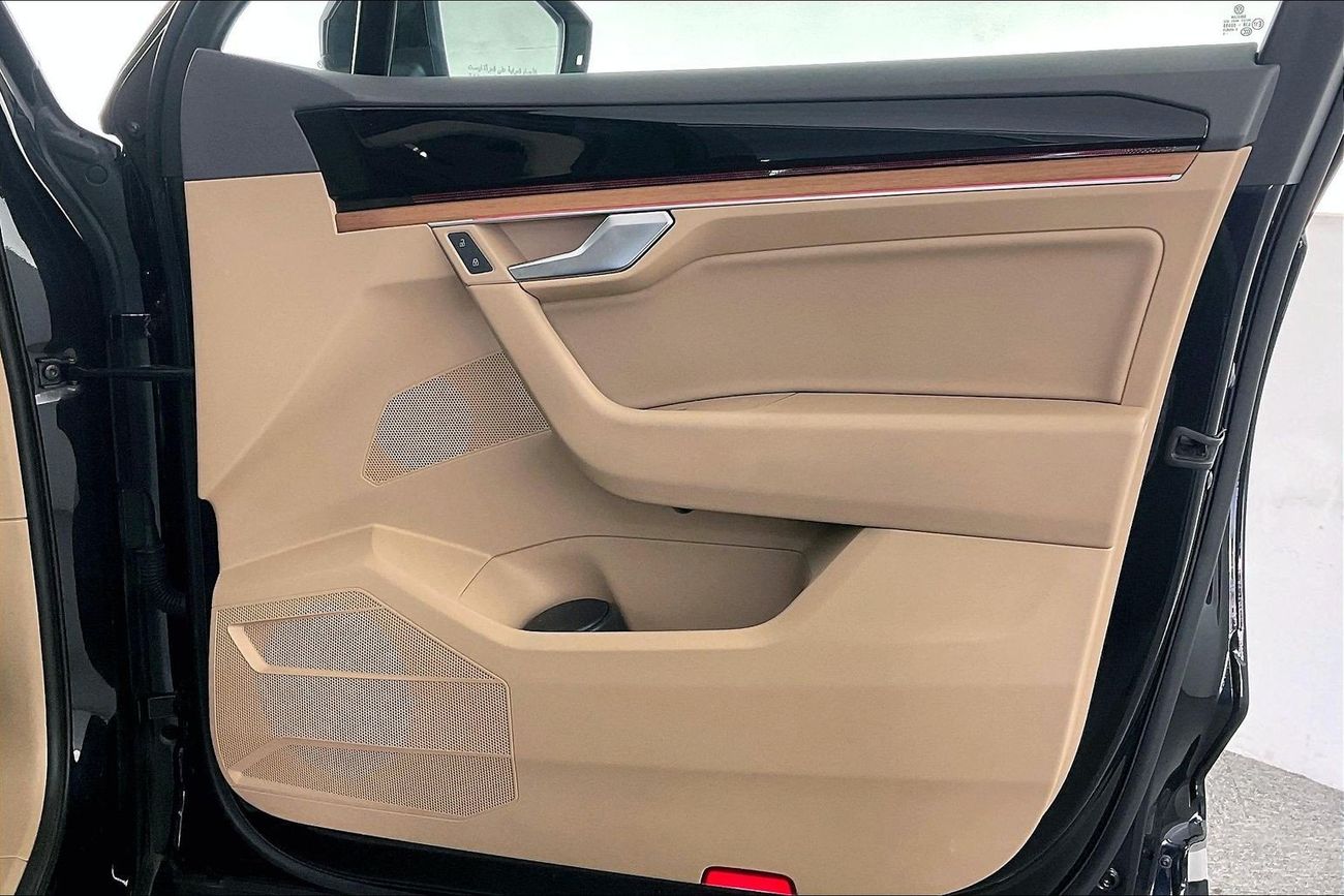 Volkswagen Touareg Highline | National Day Celebration | Guaranteed Warranty | 0 Down Payment