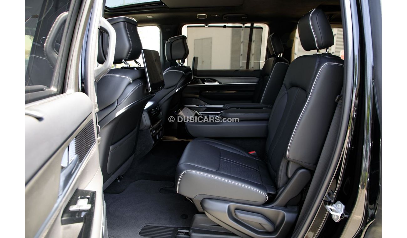 Jeep Grand Wagoneer OBSIDIAN 4WD. Local Registration+10%