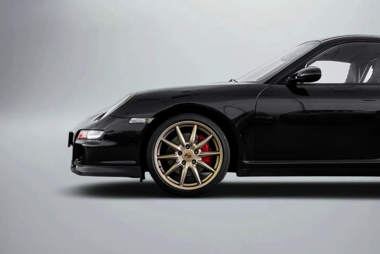 Porsche 911 2007 Porsche 911 Carrera 4 S Manual / Half Cage