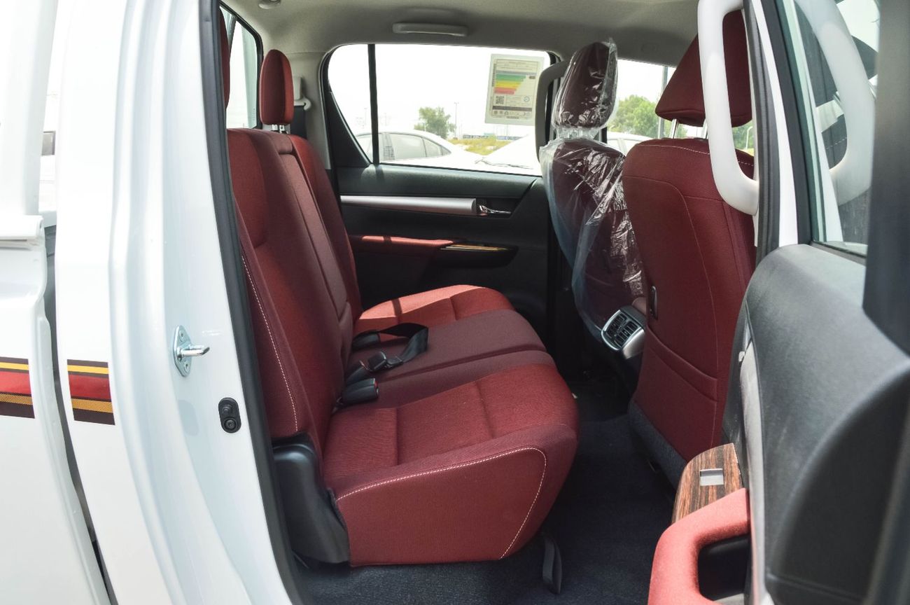 Toyota Hilux TOYOTA HILUX 2.4L 4WD DIESEL PICKUP 2025