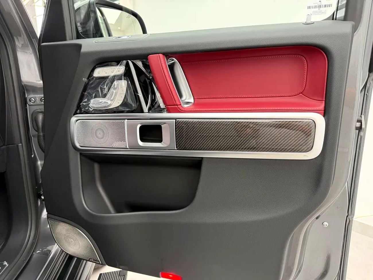 مرسيدس بنز G 63 AMG G63 model | FULL CARBON | R23 wheels