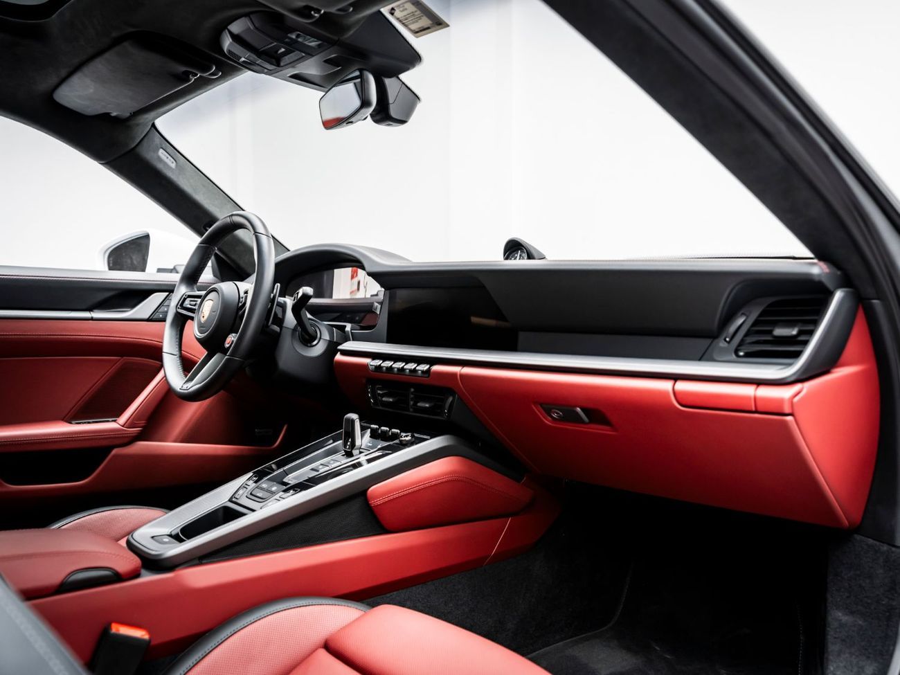 Porsche 911 2025 Porsche 911 Carrera, October 2026 Porsche Warranty, Low KMs, GCC