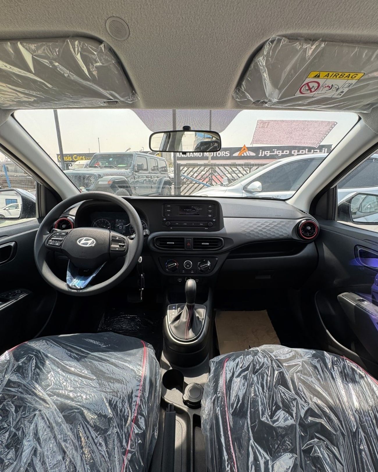 هيونداي جراند i10 GRAND I10 (HATCHBACK ) 1.2L SILVER COLOR - BASIC