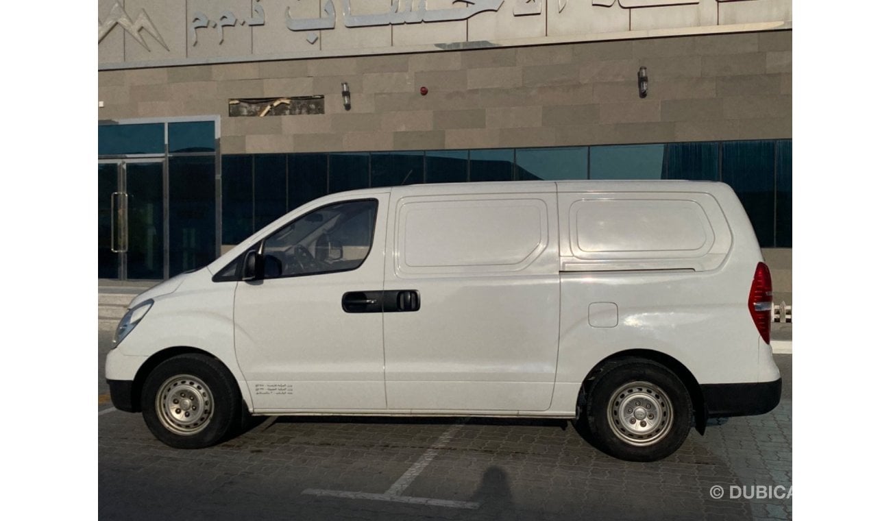 Hyundai H-1