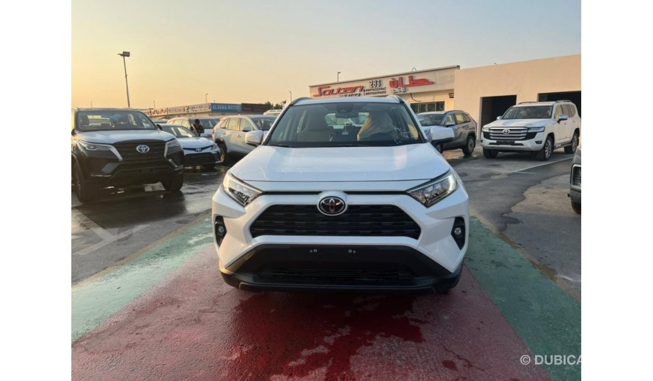 Toyota RAV4 GLE Toyota Rav4 2.5 Petrol 2022 ((Full Option)) White color with RADAR