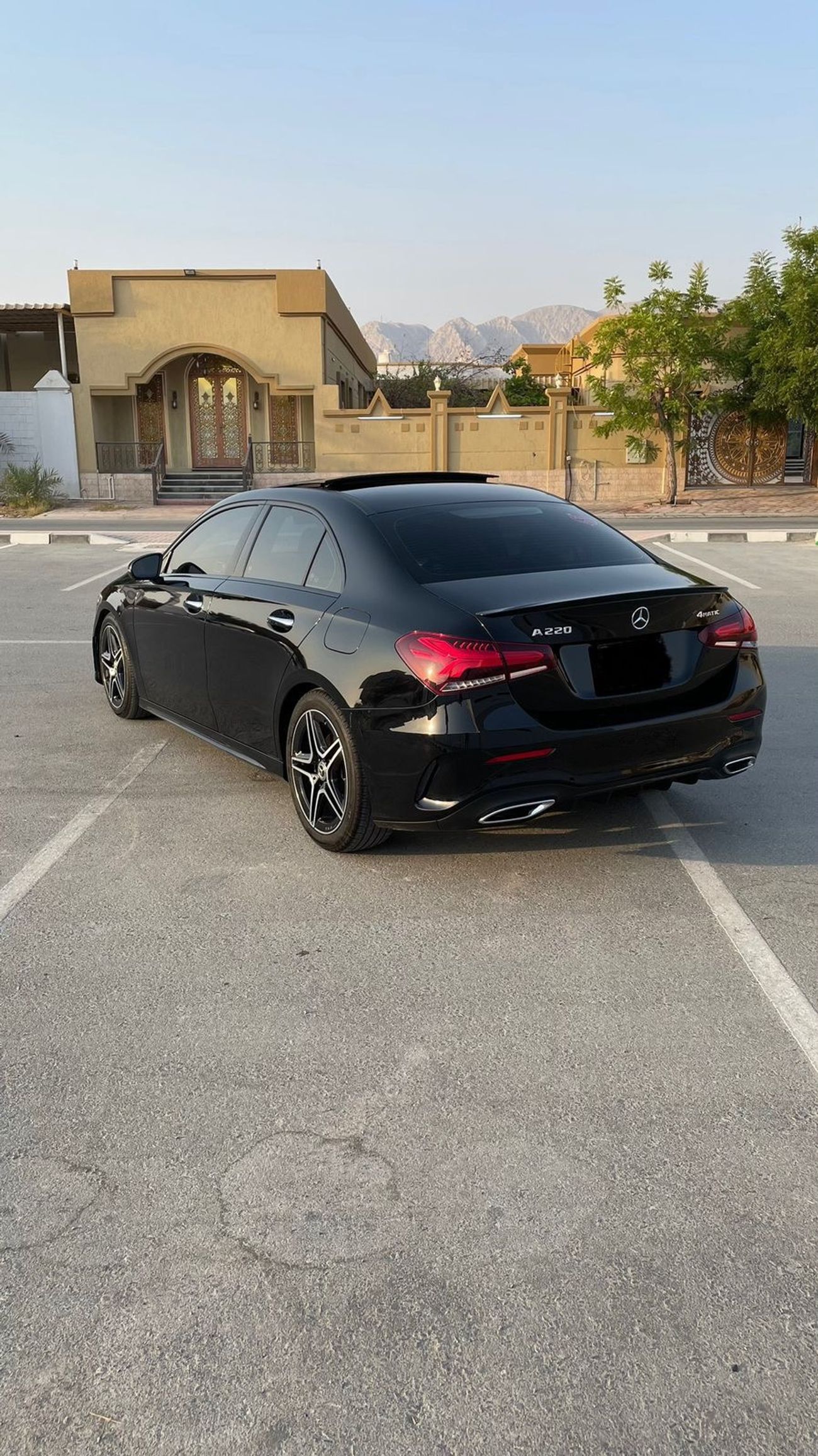 Mercedes-Benz A 220 A220