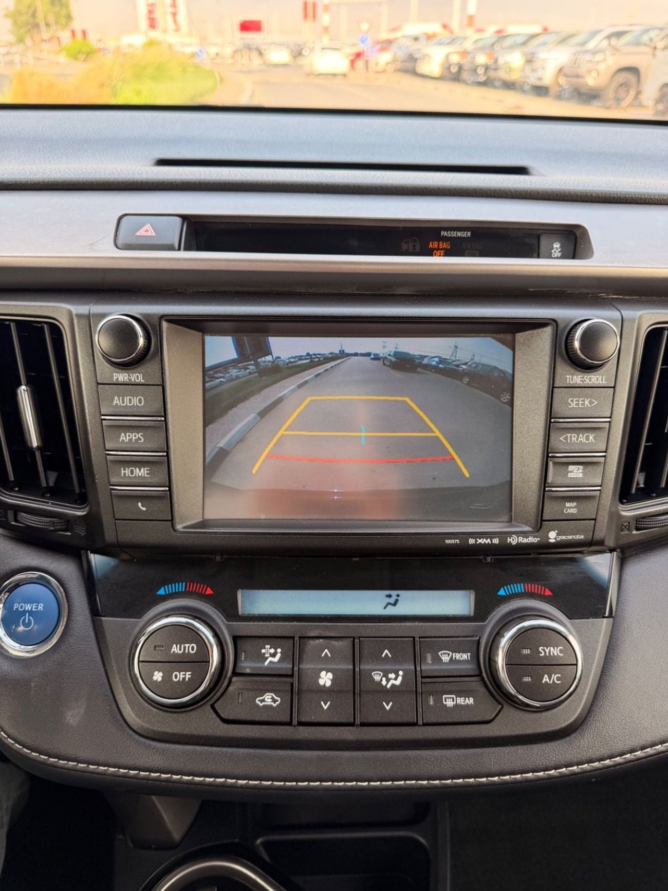 Toyota RAV4 Hybrid Limited 2.5L full option