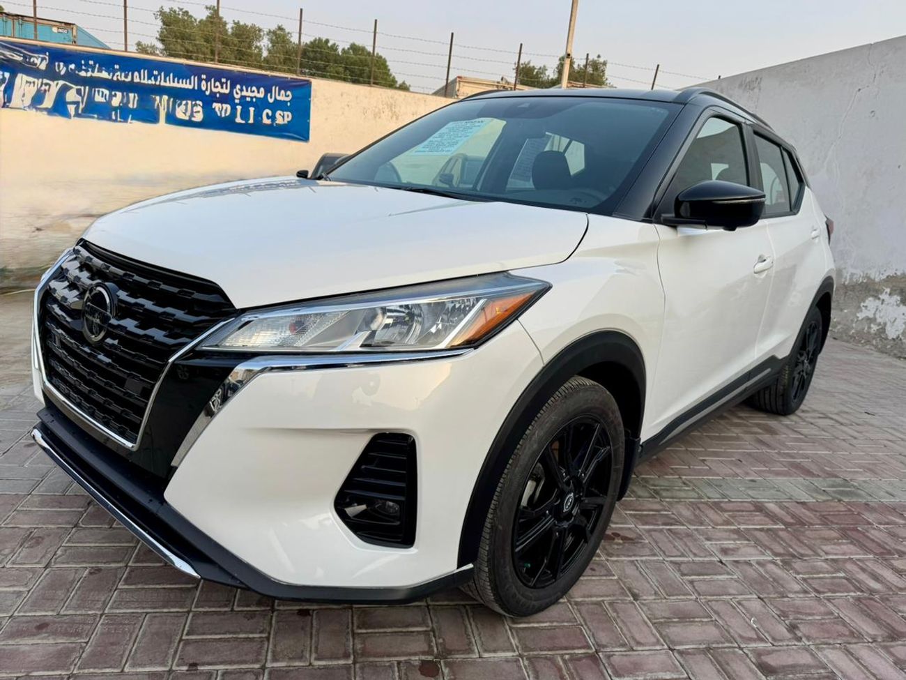 نيسان كيكس 2024 NISSAN KICKS SR FULL OPTION FOR UAE & EXPORT + 360 CAMERA + DUAL TONE COLOR PEARL WHITE & BLACK