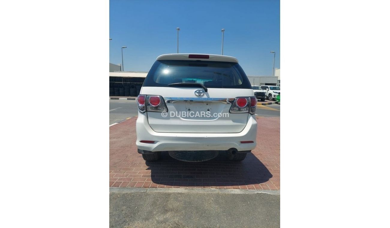 Toyota Fortuner 3.0L DIESEL MANUAL TRANSMISSION