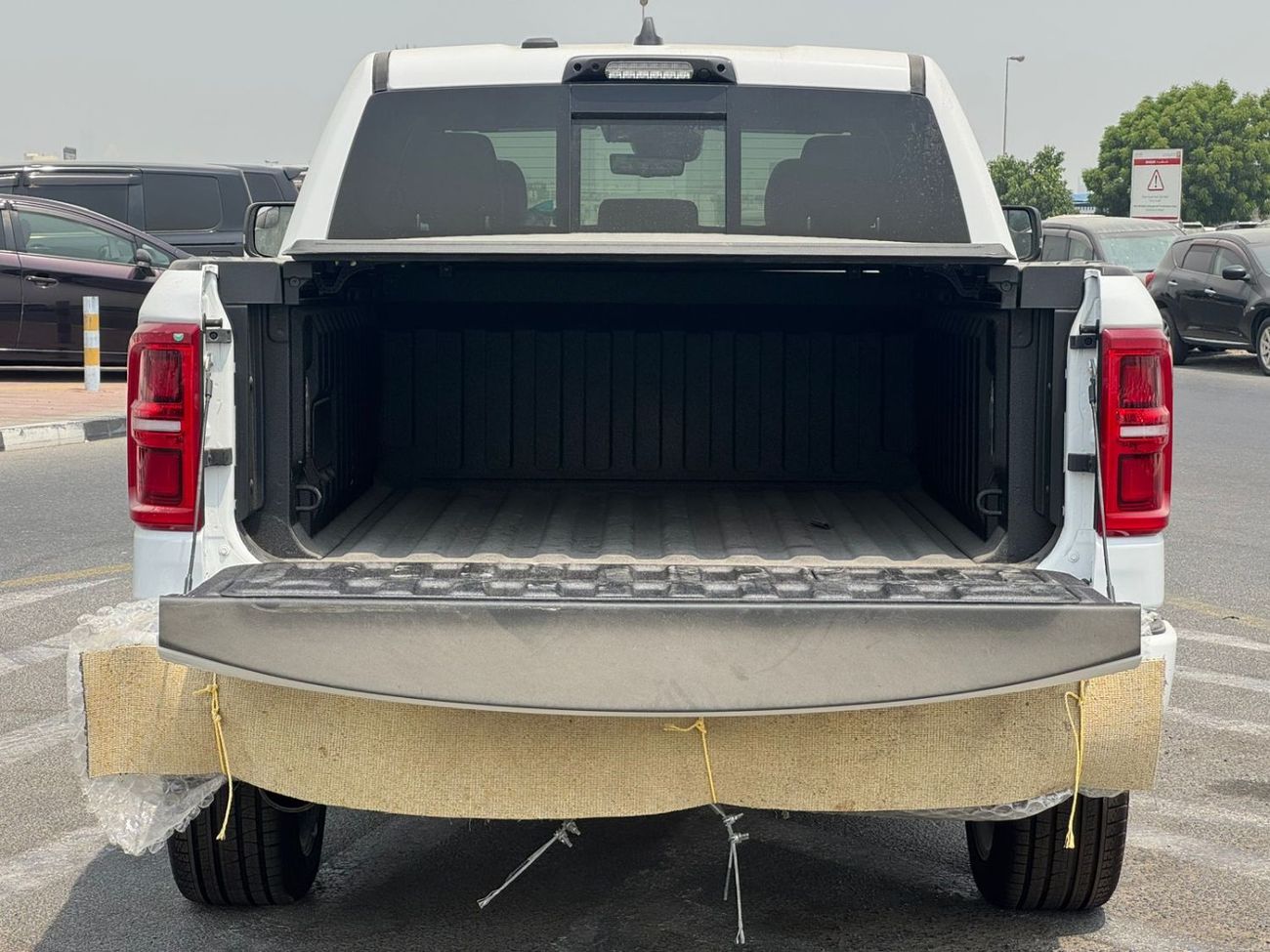 رام 1500 2025 Ram 1500 Limited Night Edition 3L Hurricane I6