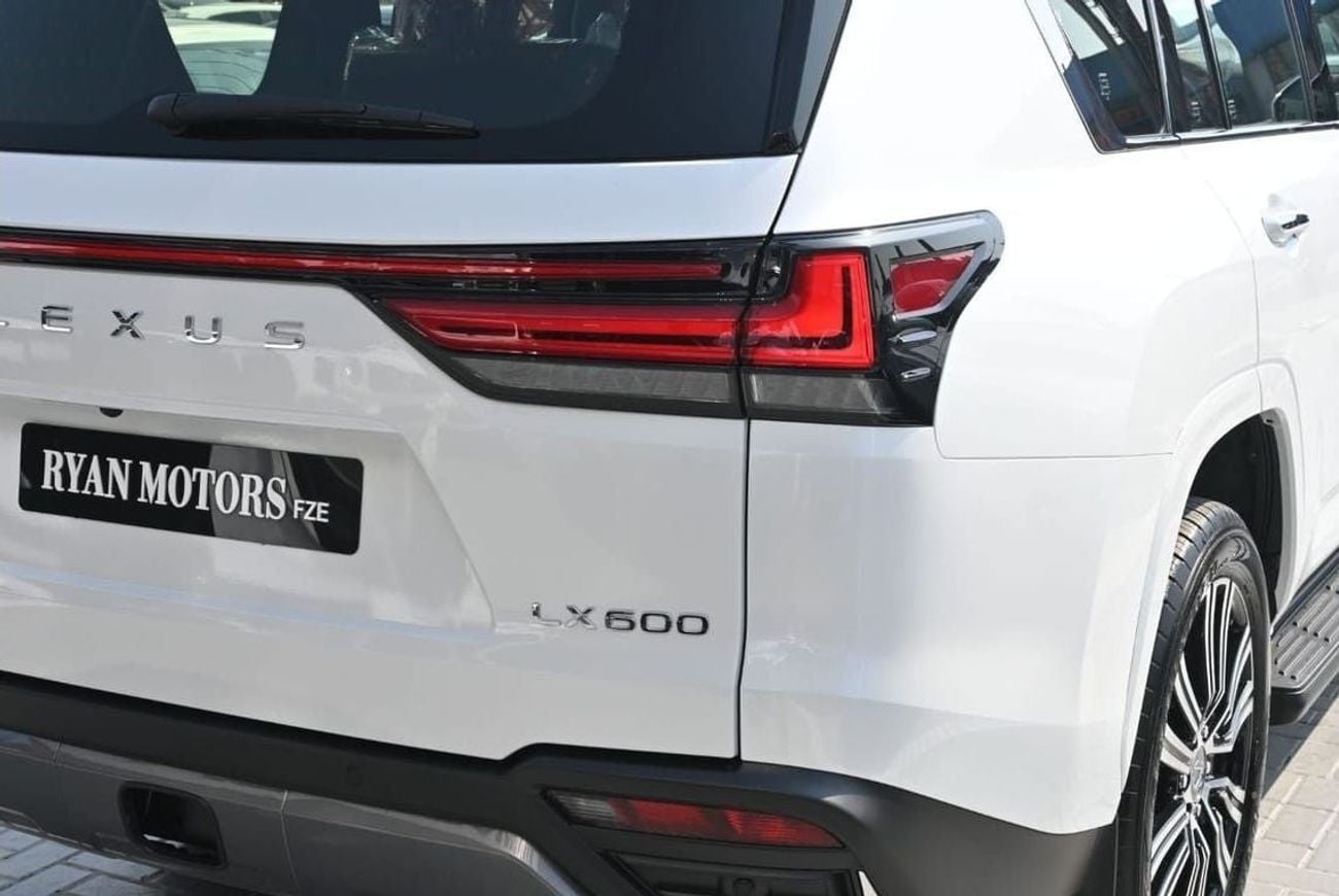لكزس LX 600 Lexus LX600 Signature Mark Levinson, 3.5L Twin-Turbo V6, Petrol Model 2025