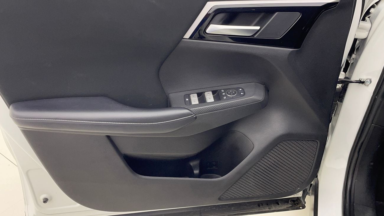 Mitsubishi Outlander 2.5L GLX Mid Line 2023 GLX MID LINE | AED 1017/Month | 0 DP | 30 Day Return | Warranty | Service His