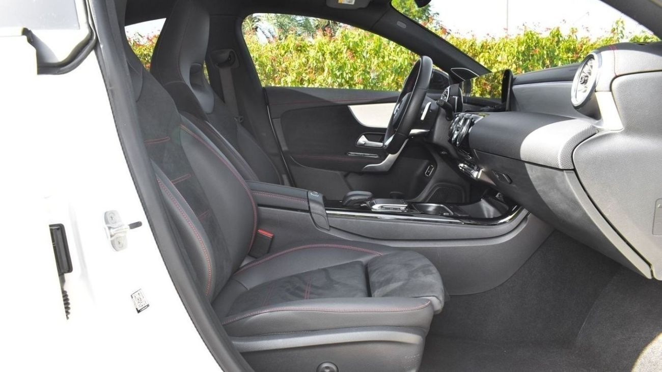 مرسيدس بنز CLA 250 Mercedes CLA250 AMG / 2023 / USA